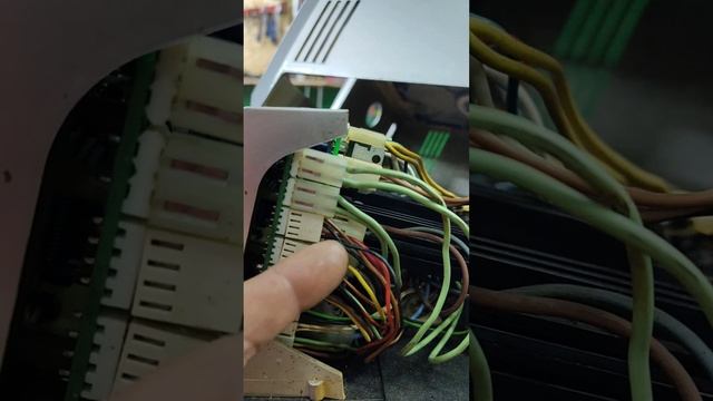 Саеко заклинив блок, як провернути редуктор в кавоварці Саеко #кофемашина #saeco @DservisMaster