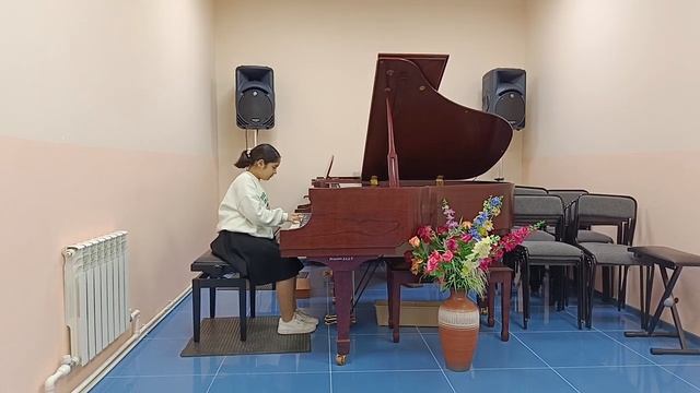 Абдураимова Амина 4 класс П.И. Чайковский Игра в лошадки смотреть онлайн