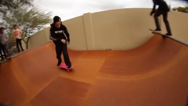 Insane Arizona Private Skate park Tour! смотреть онлайн
