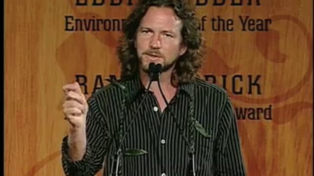 SIMA Waterman's Ball 07 - Eddie Vedder, part 1 смотреть онлайн