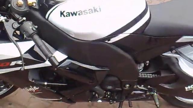 Kawasaki ZX-10 R White Edition