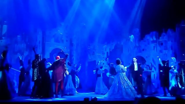 Мюзикл "Собака на сене" (короткий отрывок) 02.04.18 Театр оперетты смотреть онлайн