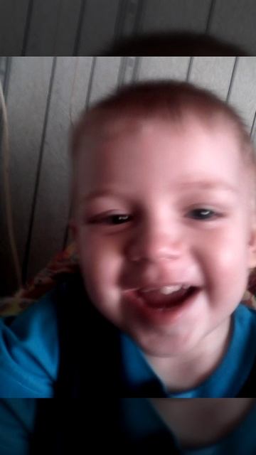 Андрюша учит первые стихи смотреть онлайн