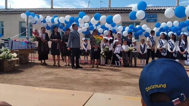 20 жылдык. Акун Садырбаев атындагы орто мектеп. 1999-жылкы бүтүрүүчүлөр смотреть онлайн