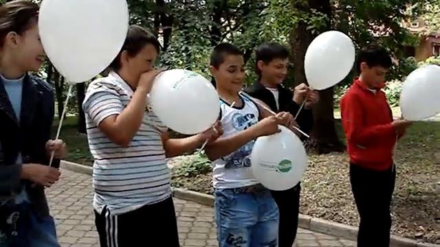 День защиты детей - Акция в парке :) смотреть онлайн