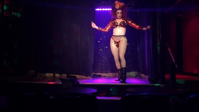 Fifi DuBois - “Disturbia” @ Stonewall смотреть онлайн