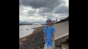 Стихотворение «Белые панамки»