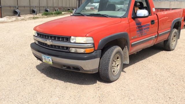 2000 Chevy K2500 (Aurelia IA) - Aug 28th @ Big Iron смотреть онлайн