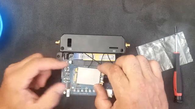 LTE Celluar 4G Modem and Router - Part 2 - Assembly смотреть онлайн