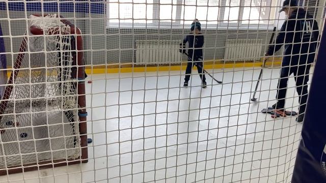 Хоккей с нуля. Броски-2 смотреть онлайн