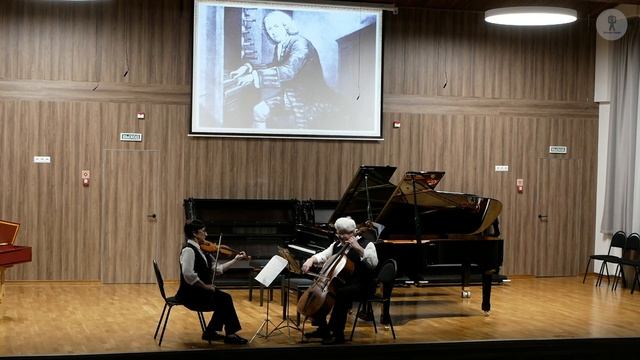 И.Бах Жига из третьей оркестровой сюиты. Исполняют Наиля Абдуллина и Наиль Абдуллин смотреть онлайн