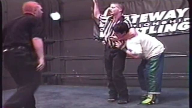 GCW TV Episode 32 Part 1: Matt Sydal Vs. Sean Vincent.wmv смотреть онлайн