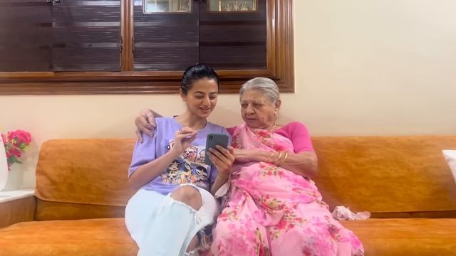 Rate the outfit with my BAA. смотреть онлайн