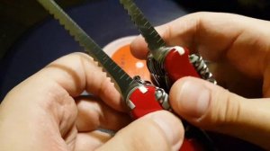 Victorinox Swisschamp: Сравнение оригинала и китайской подделки NEW! // Original vs Fake