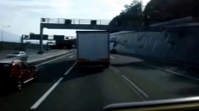 Дальнобой по Европе.Видеообзор по дорогам Австрии 1 смотреть онлайн