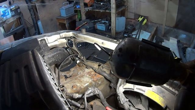 КАК вытянуть ЛОНЖЕРОН на БИТОМ АВТО в ГАРАЖЕ без инструмента. Вытяжка лонжерона своими руками.