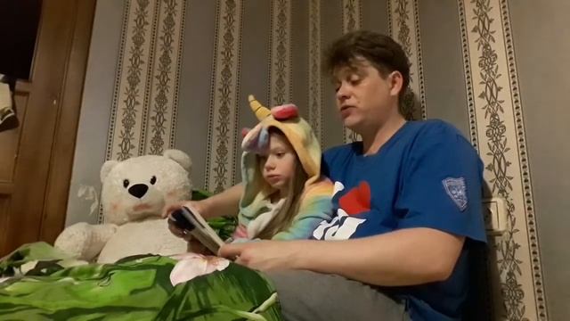 ТюзоВечерок с Владой и Сергеем Монгилевыми. «Смелый да не очень», «Не надо врать», М.Зощенко смотреть онлайн