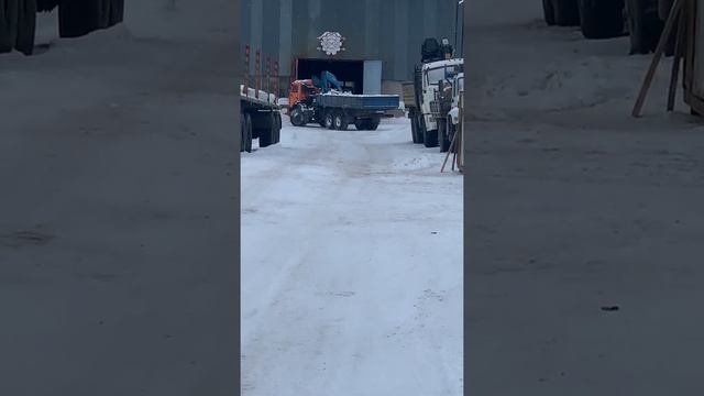 КАМАЗ 43118 с КМУ смотреть онлайн
