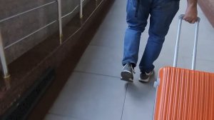 В Ташкенте проездом. Самые вкусные чебуреки. Едем в Самарканд, необычный поезд