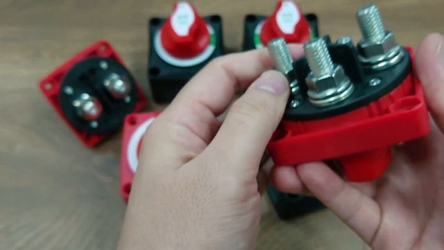 Marine Grade Compact Size 300A Battery Switch (Imperial Threading) ON-OFF Main & Selector Switch смотреть онлайн