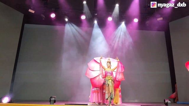 A story behind Krathong Sai🇹🇭 by Thailand Pavilion Performers смотреть онлайн