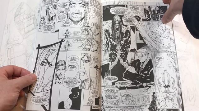 Appreciating Comic Book Art: Michael Turner's Witch Blade issue #1 B&W Edition Sketch cover! смотреть онлайн