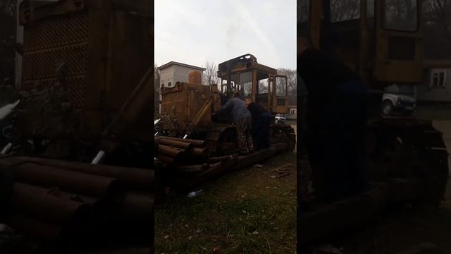 Т-130  Заводим после 15 лет простоя.