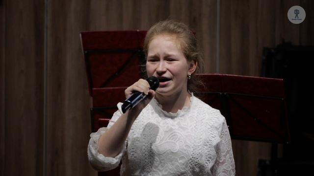 "Тучи в голубом" исп. Марина Шишкина смотреть онлайн