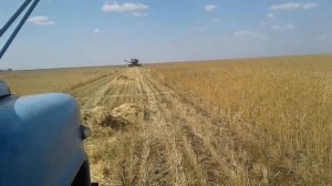 Жизнь в селе#Казахстан#Ремонтируем в поле комбайн Нива.
