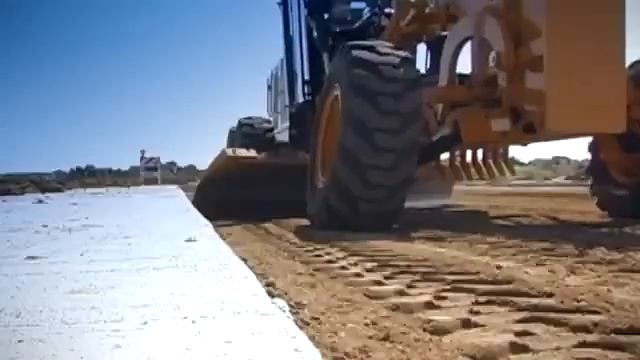 Грейдер John Deere смотреть онлайн