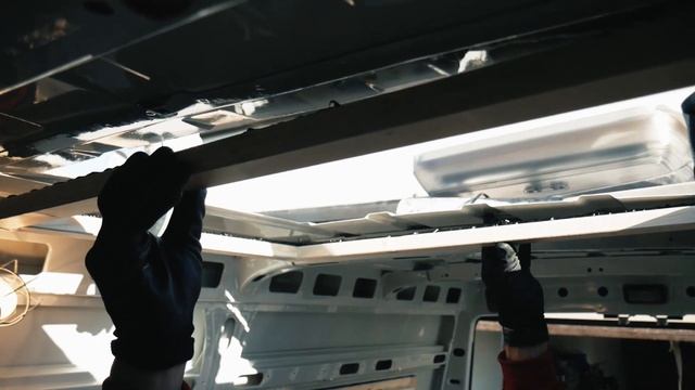 Van conversion Iveco - Dachfenster & Boden - Part 2 смотреть онлайн
