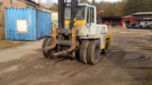 -Продаём вилковый погрузчик Львовский 41015