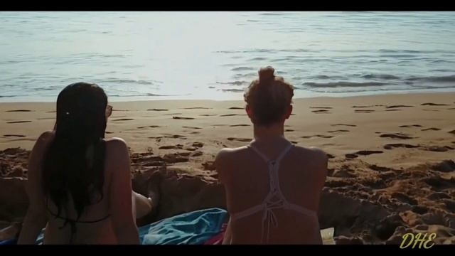 Rita Ora - Don't Think Twice (Video Edit) смотреть онлайн