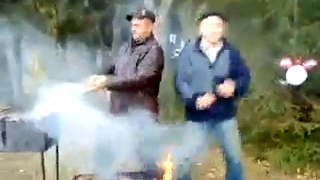 весёлые шашлычники смотреть онлайн