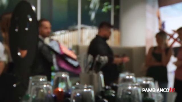 Save My Bag - Opening Milano - Pambianco TV Interview смотреть онлайн