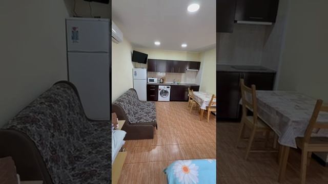 Таганрог сдаю квартиры и домики рядом с Центральным пляжем на любой срок! Звоните +7 (918) 556-31-12