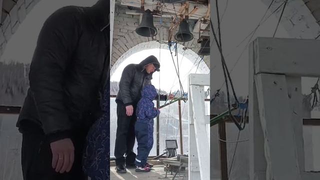 Звон в Колокола смотреть онлайн