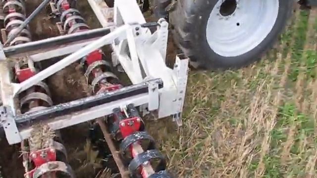 Дискатор АДН 8м с МТЗ 3022 Лущение смотреть онлайн