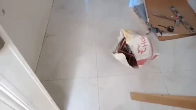 TILES INSTALLATION SA MUNTING TAHANAN | PAKONTI KONTI KAYA MO RIN YAN🙏👍 смотреть онлайн