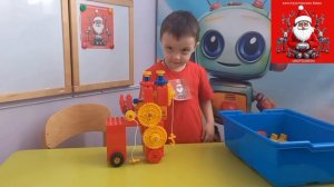 Помощник деда Мороза, Артем Б., 4 года