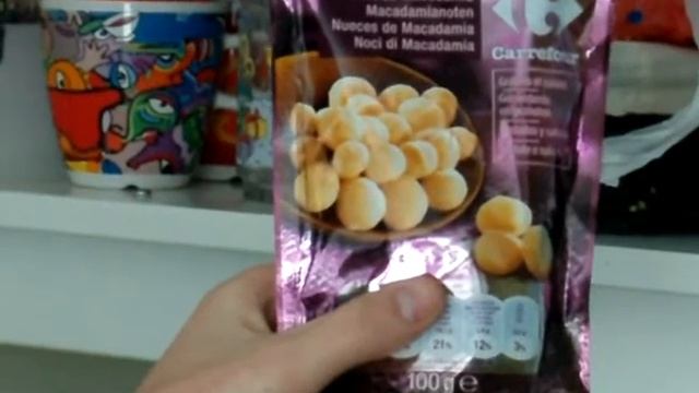 commercial - macadamia nuts смотреть онлайн