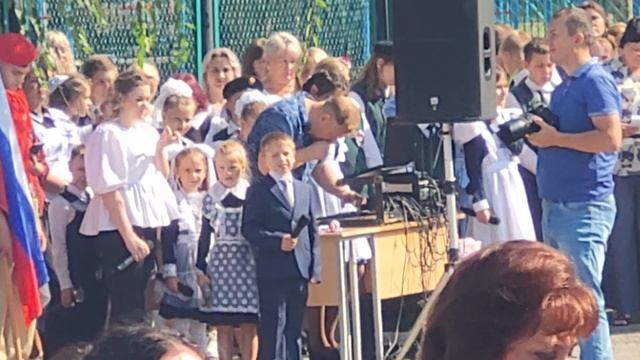 Андрей ждет выступления смотреть онлайн