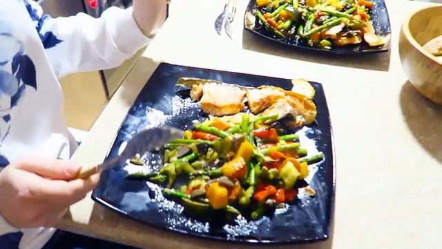 VLOG: СПИМ НА ХОДУ!!! 16.03.16 смотреть онлайн
