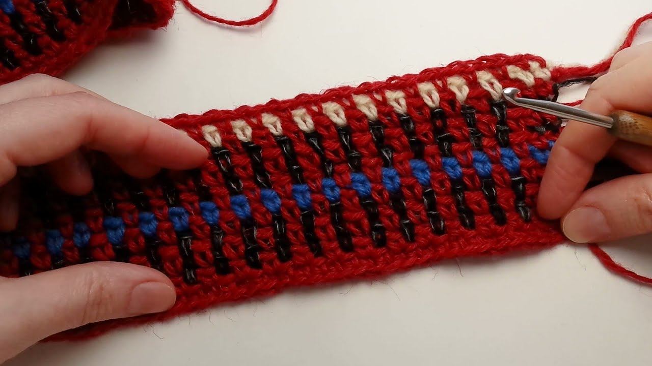 Вяжем самый простой плед из остатков разной пряжи!