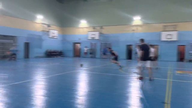 5 тур ВЛДФ FUTSAL CUP. Трактор - Сборная ЮЛДФ. 2 тайм смотреть онлайн