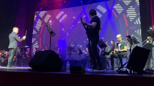 Нирвана в исполнении оркестра . Москва . смотреть онлайн