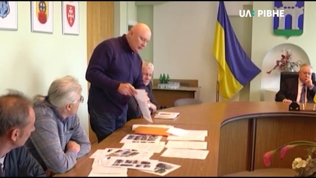 Якими мають бути вивіски на фасадах будівель Рівного смотреть онлайн