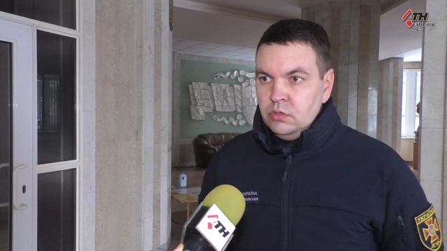 На Журавлевке спасатели во время пожара спасли пенсионерку - 31.01.2022 смотреть онлайн