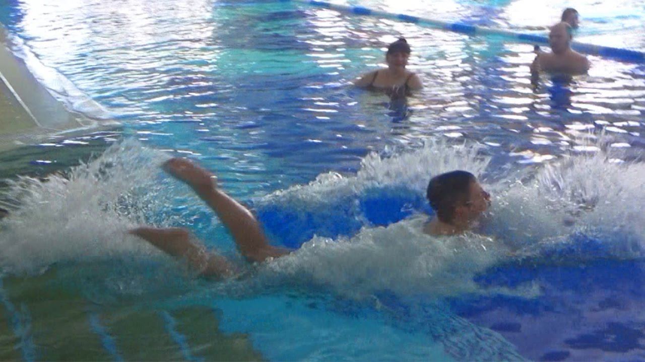 ВЛОГ Одежда от Тимати. Купаемся в бассейне. смотреть онлайн