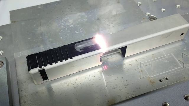 Очистка лазером старой краски смотреть онлайн